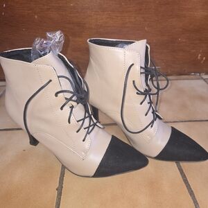 Two-Toned Blocked Ankle Boots